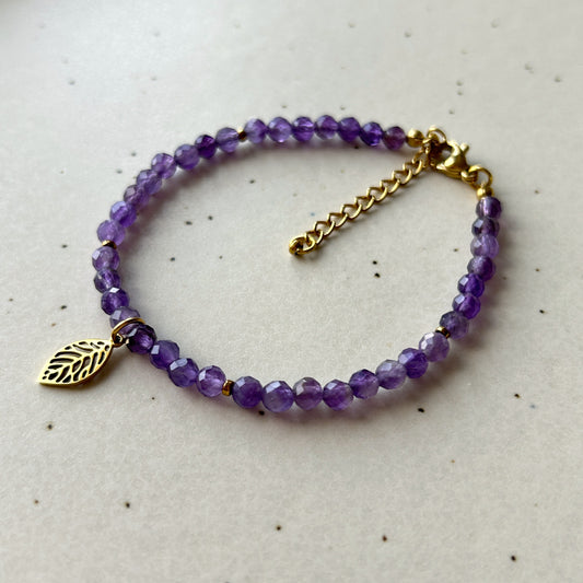 bransoletka na zapięciu z ametystu